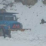 Higher reaches of Kashmir witness light intermittent snowfall