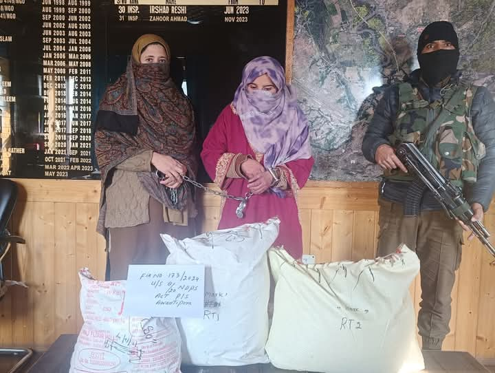 Police arrests lady drug peddler in Awantipora; Charas recovered