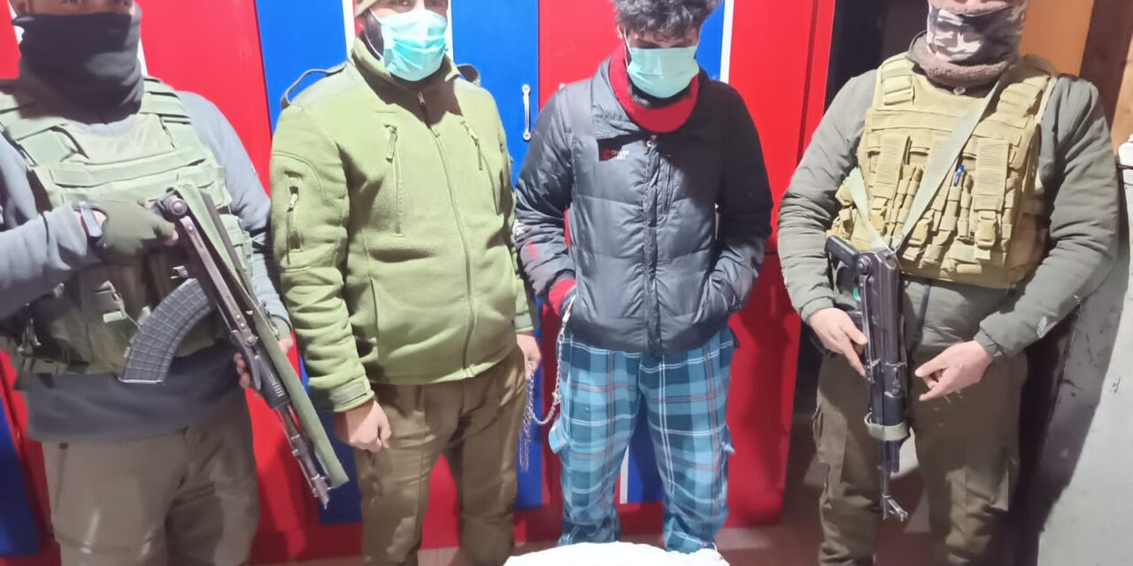 Police apprehends drug peddler and seizes contraband substance in Ganderbal.