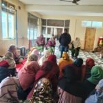 Good Governance Week:Handloom Department Kargil organizes awareness camp on departmental activities