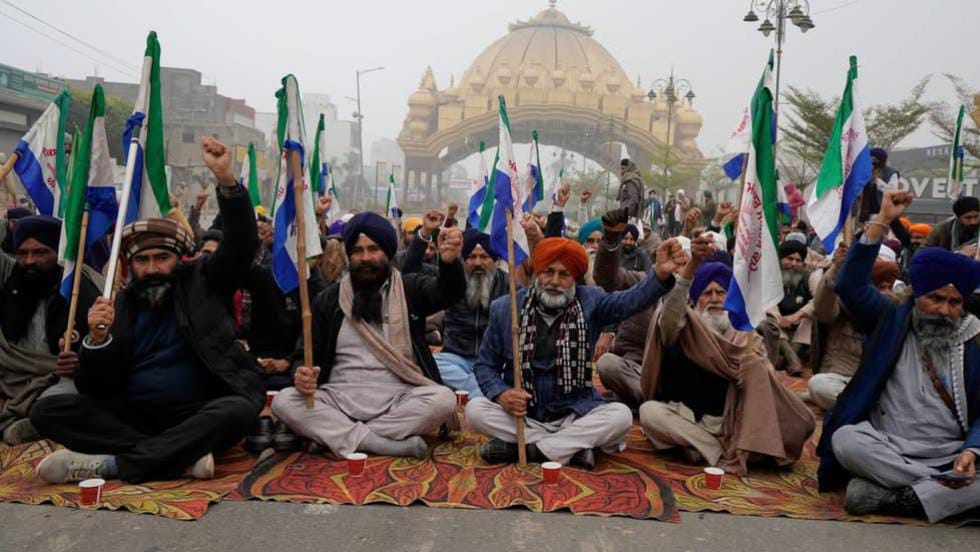 Farmers’ Punjab bandh cripples commuter traffic; rail, bus service suspended