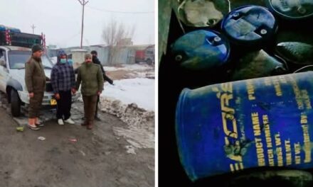 Kulgam Police foiled illegal hoarding/black marketing of Kerosene oil (recover 1400 ltrs) and arrested one person in the commission of crime