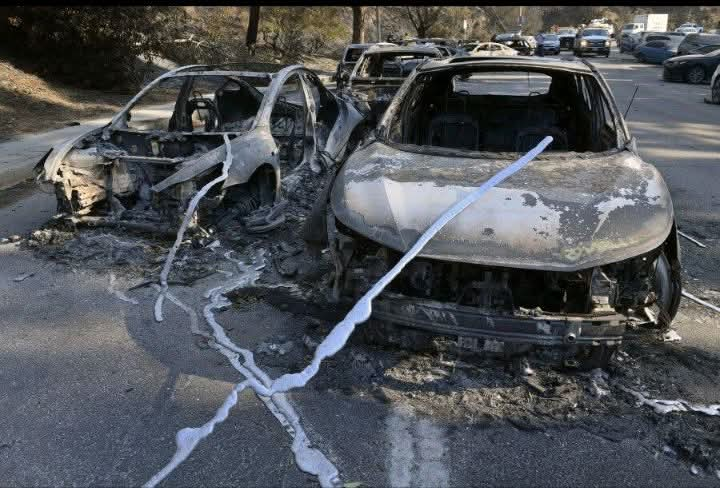 Los Angeles wildfires: 25 dead, 92,000 people under evacuation