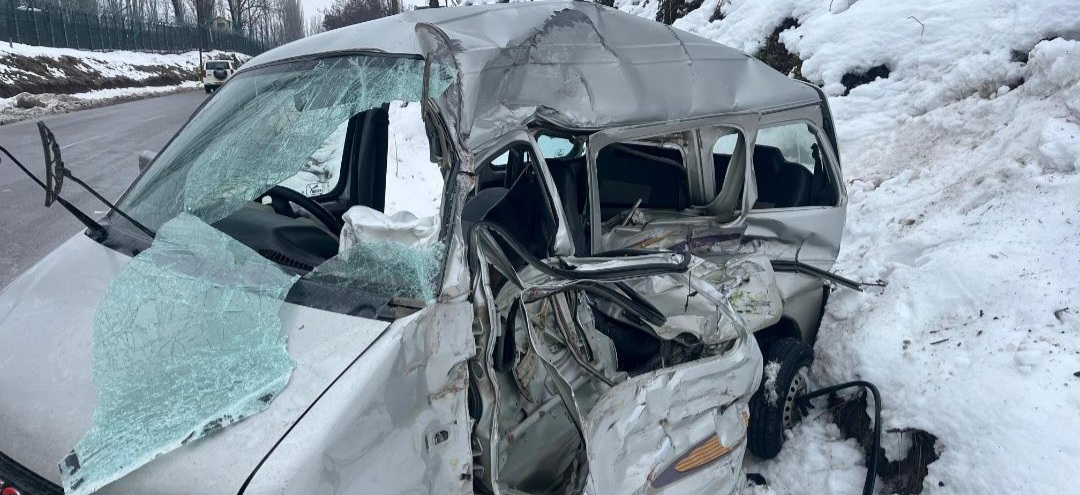 Brother Killed, Another Injured in Pattan Road Accident