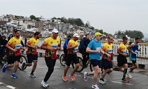 CM Omar Abdullah Flags Off Jammu Marathon, Joins Runners in First International Event