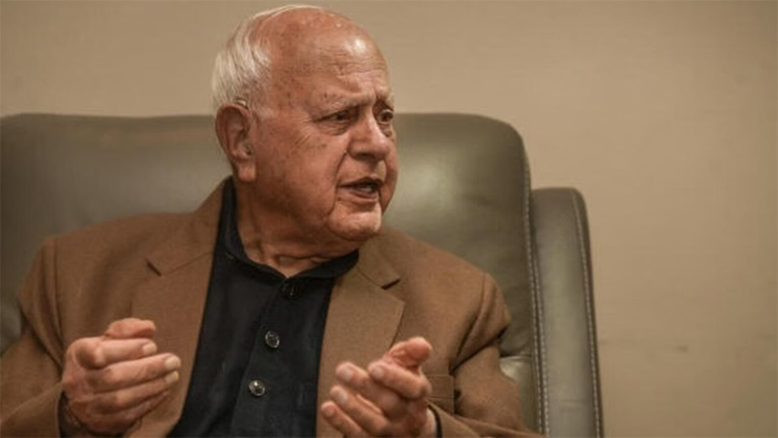 Region moving towards fuel, gas crisis: Dr Farooq