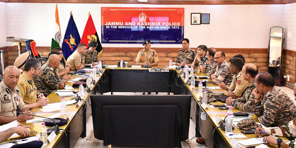 No Room for Lapses”: DGP Nalin Prabhat Reviews Eid, Amarnath Yatra Security in Kashmir
