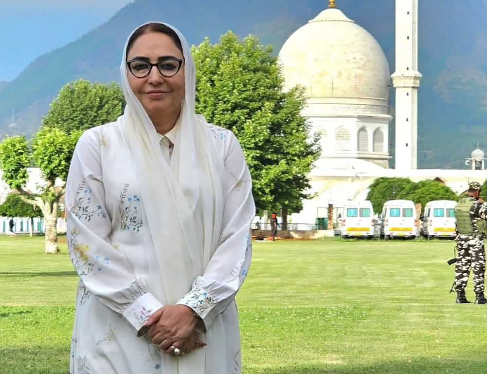 Dr Darakhshan Andrabi Extends Eid-ul-Adha Greetings