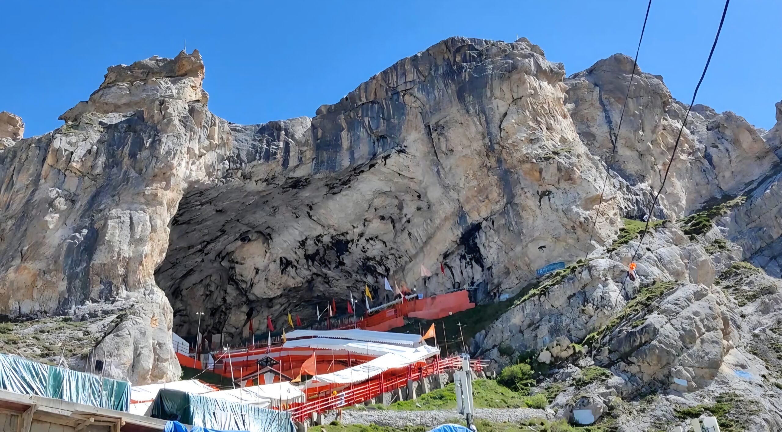 Only Divisional Commissioners, IGPs to Brief Media on Amarnath Yatra: J&K Govt