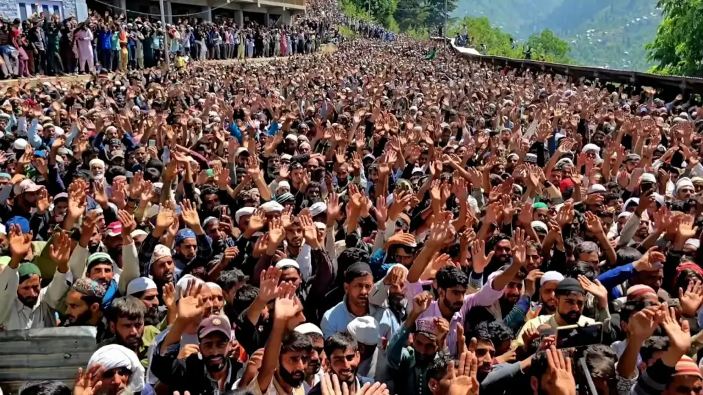Beneath Wangat’s Silent Mountains, Thousands Weep in Prayer at Baba Nagri During 130th Urs of Hazrat Baba Nizam-ud-Din Kiyanvi (RA)