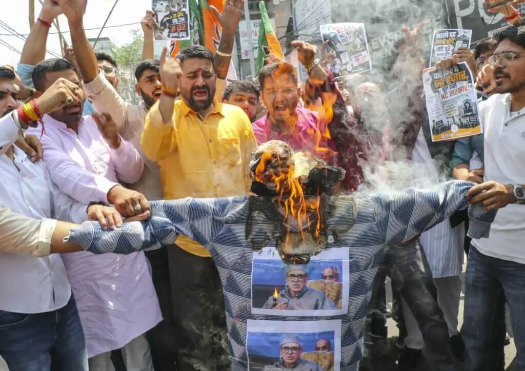 BJYM protests against NC government over unemployment issues in J-K