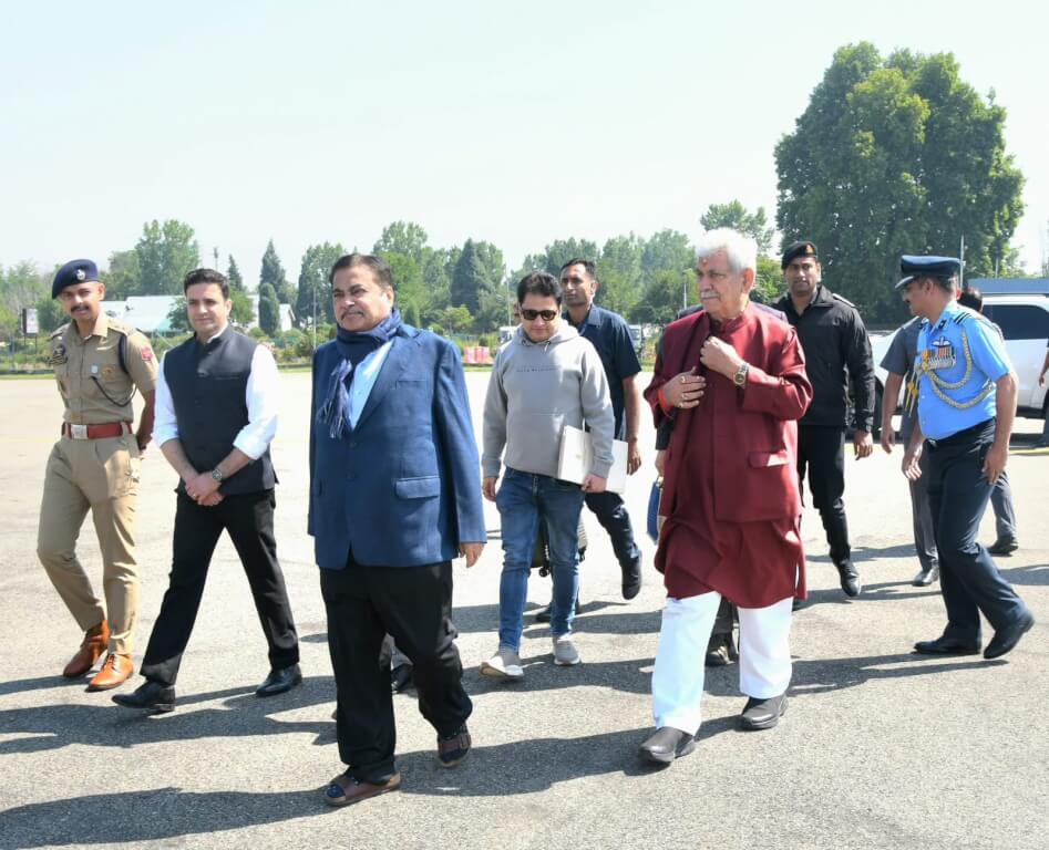 NITIN GADKARI ARRIVES IN SRINAGAR; LG MANOJ SINHA EXTENDS WARM WELCOME