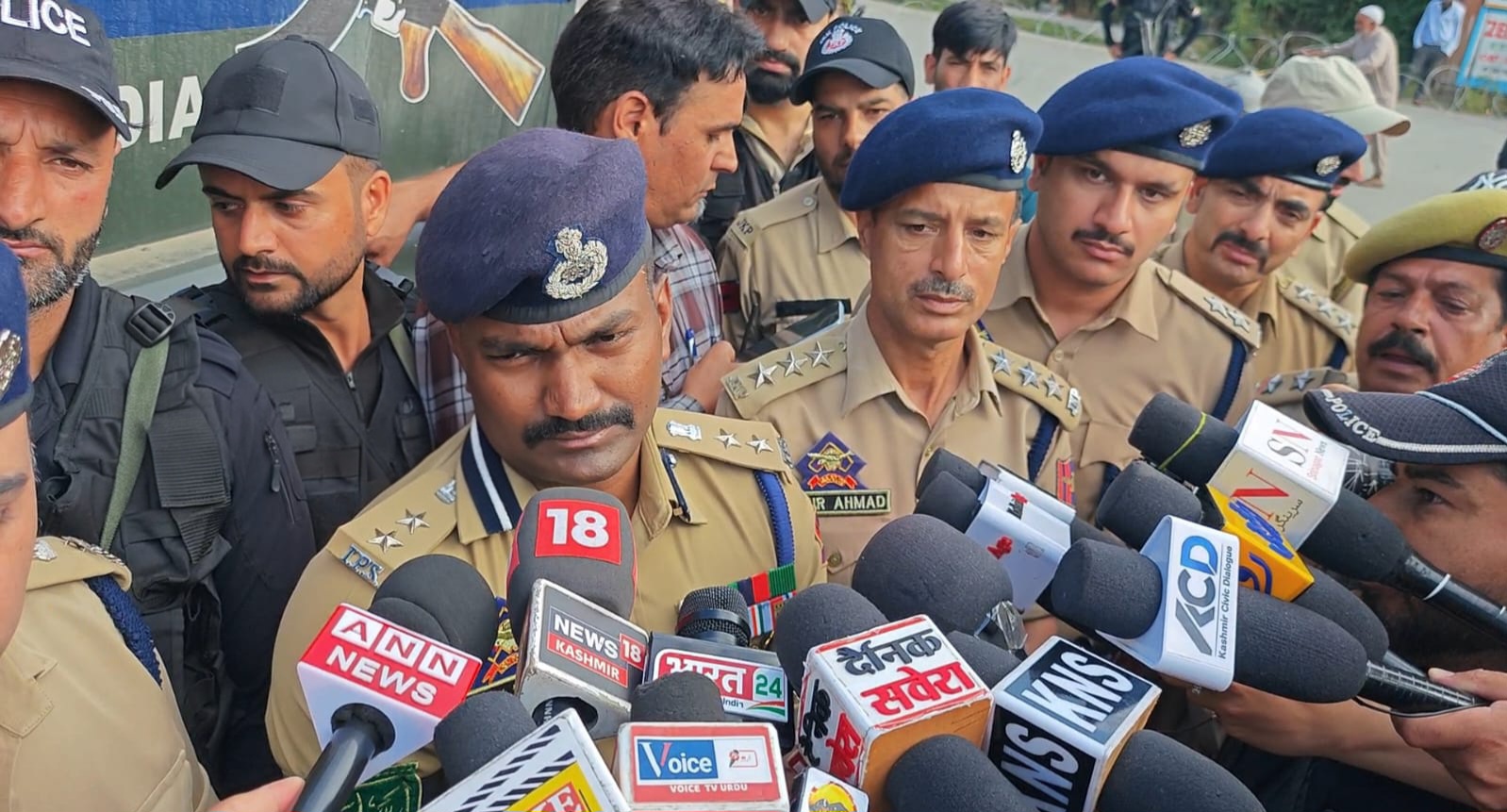 Srinagar Police Deploys Drones, Tight Security for 8th Muharram Procession: SSP