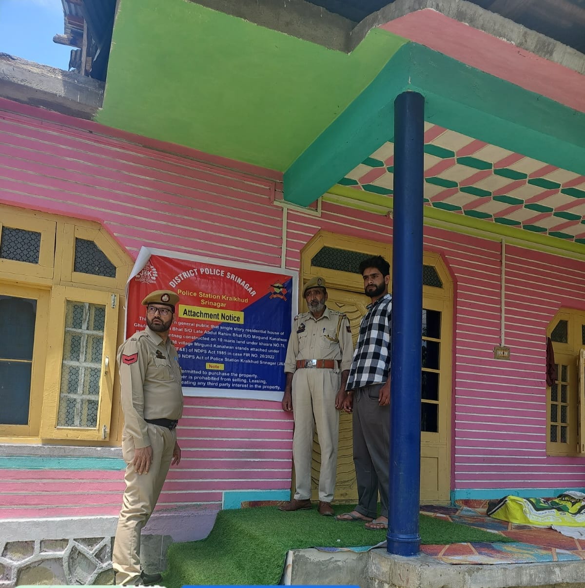 Srinagar Police Attaches Drug Peddlers’ Properties Worth ₹1.5 Crore Under NDPS Act as Part of Nasha Mukt J&K Abhiyaan