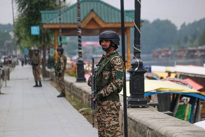 Multi-layered security grid in place for safe, secure Amarnath Yatra: IGP Kashmir