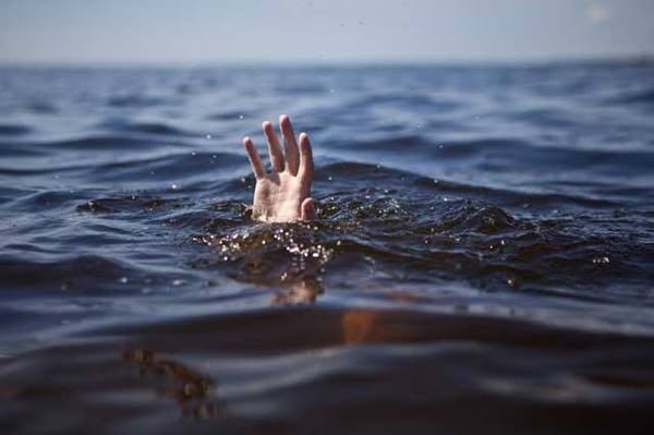 Girl Feared Drowned After Falling into Power Canal in Ganderbal; Search Operation Underway