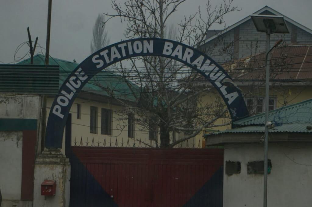 Police Conducts Multi-Location Searches In Baramulla In UAPA Case, Seizes Electronic Devices