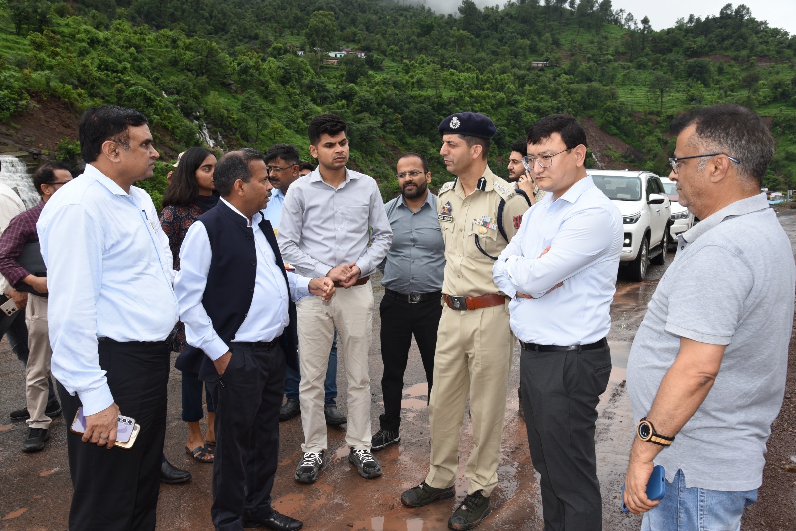 Anil Kumar inspects landslide-affected NH-44 stretches, reviews restoration works in Udhampur