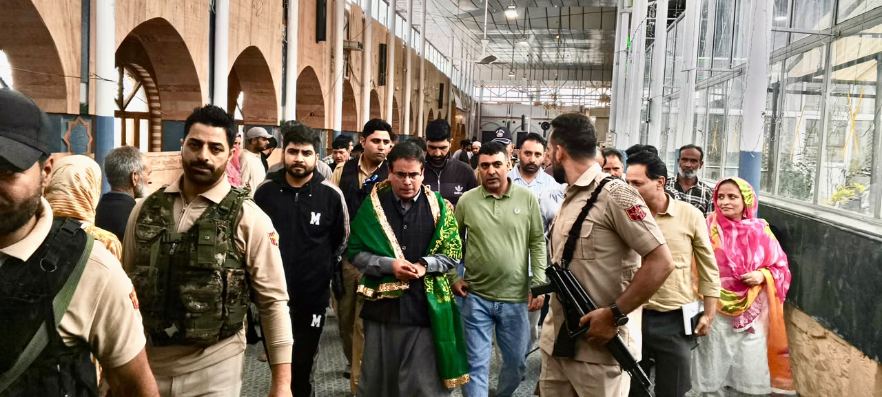 Tanvir Sadiq reviews arrangements for annual Urs of Hazrat Makhdoom Sahib (RA)