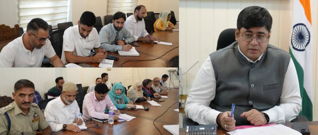 DC Ganderbal Reviews Preparations for ‘Har Ghar Tiranga’ Campaign; Directs Coordinated Implementation Across District