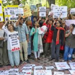 Jamia hostel protest: AISA claims students assaulted, university refutes charge 1 20250219087L
