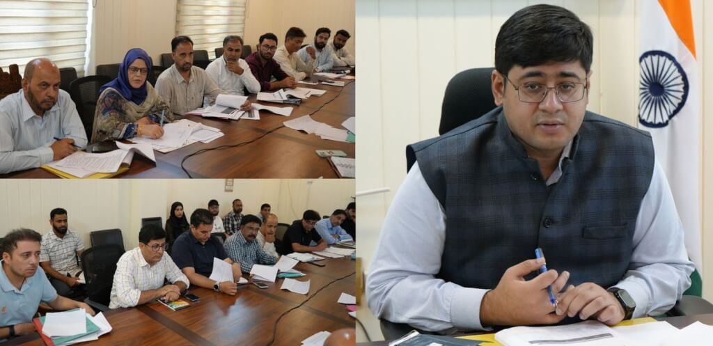 DC Ganderbal Reviews Progress under various Agriculture Schemes including HADP and JKCIP 