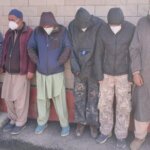 6 persons booked in Gulmarg