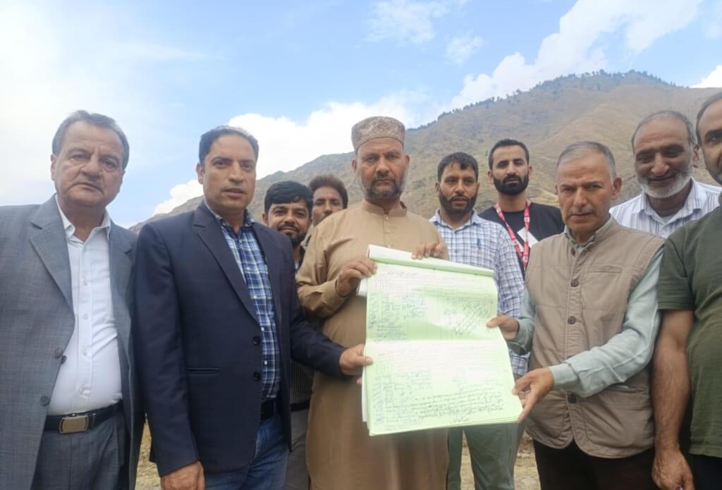 146 Kanal Land Handed Over to SKUAST-K for Advanced Agriculture Research Centre in Tral