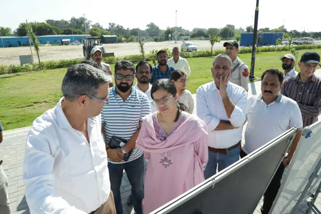 CEO JSCL inspects Tawi Riverfront, PM e-bus seva depot, Tawi Wonderland