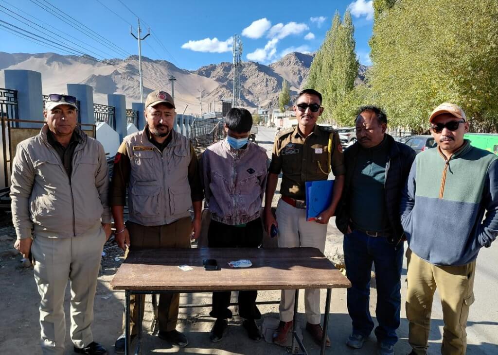 Leh Police Recover 21.02 Grams of Heroin Near KBR Airport; One Person Arrested