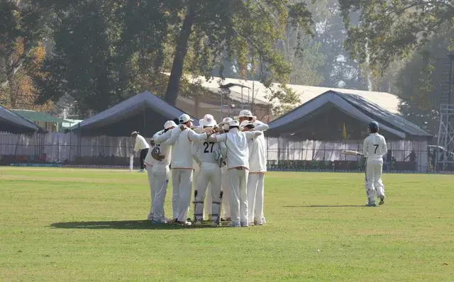 Irani Cup: J&K reach 70/4 at tea, trail Rest of India by 167 runs